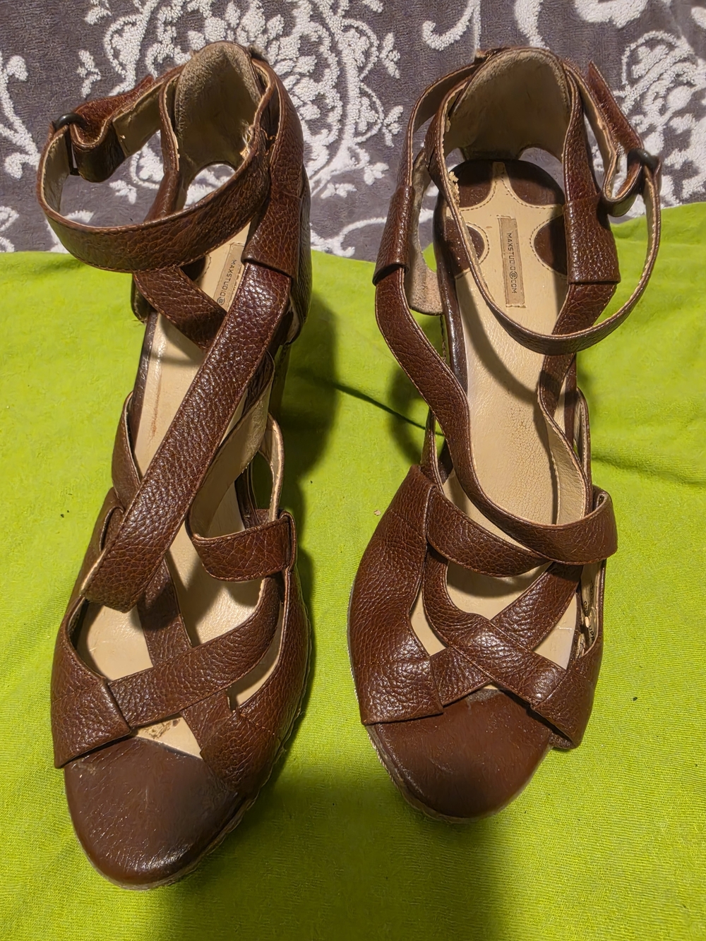 Max Studio Brown Strappy Wedge Sandals